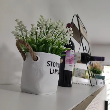 Apartment Iris - Modern & Cozy